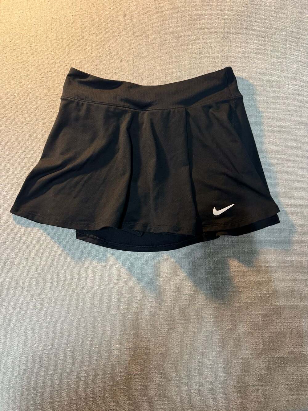 Nike Court Victory Dri-FIT Women's Flouncy Tennis Skort